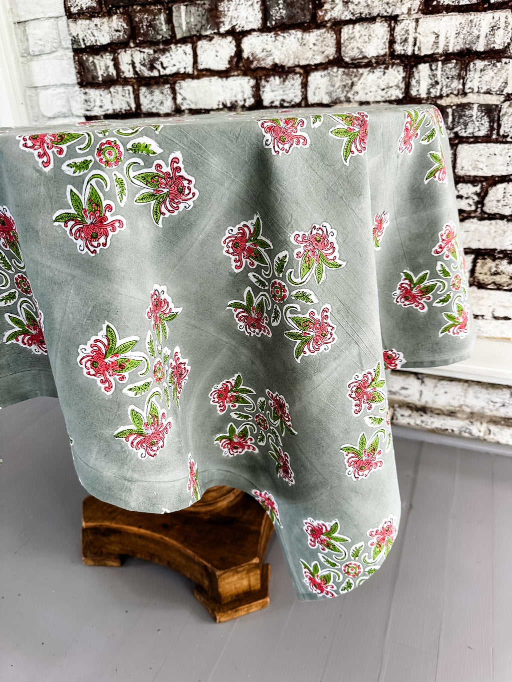 Garden Gray Tablecloth with Salmon Pink and Green