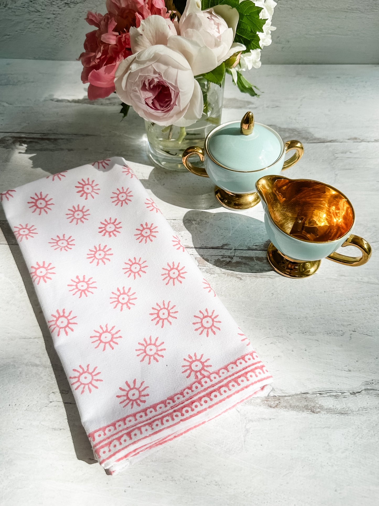 Here Comes the Sun Napkins in Kestrel Pink - set of 4