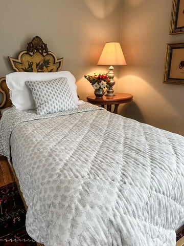 Reversible Quilt - August Tern Gray and Lattice
