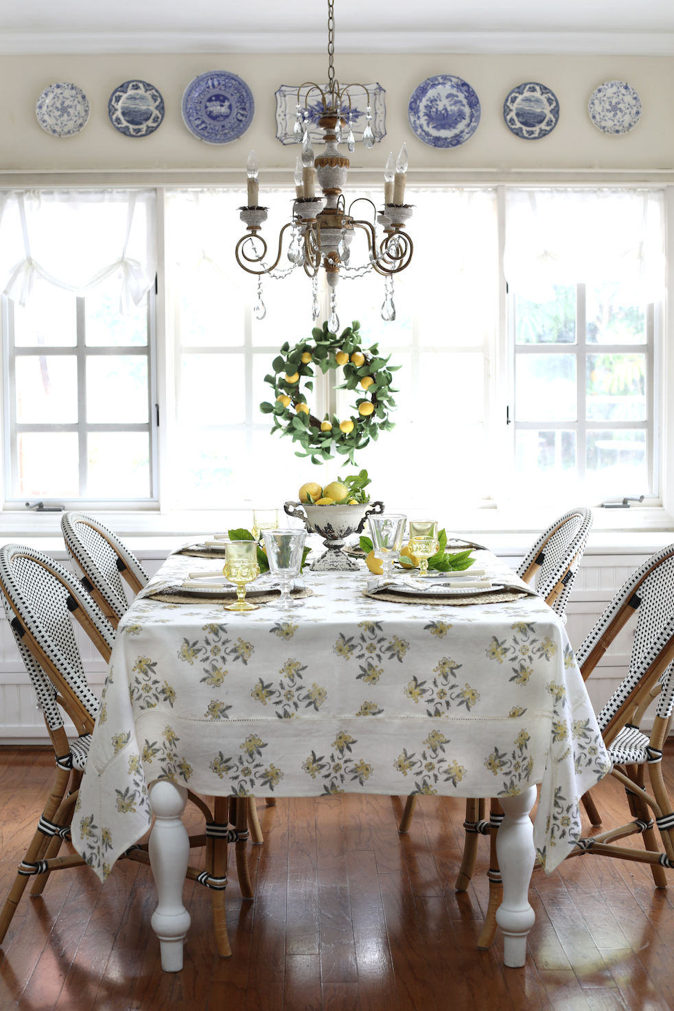Garden Yellow and Gray Tablecloth - Cotton | Linen Blend
