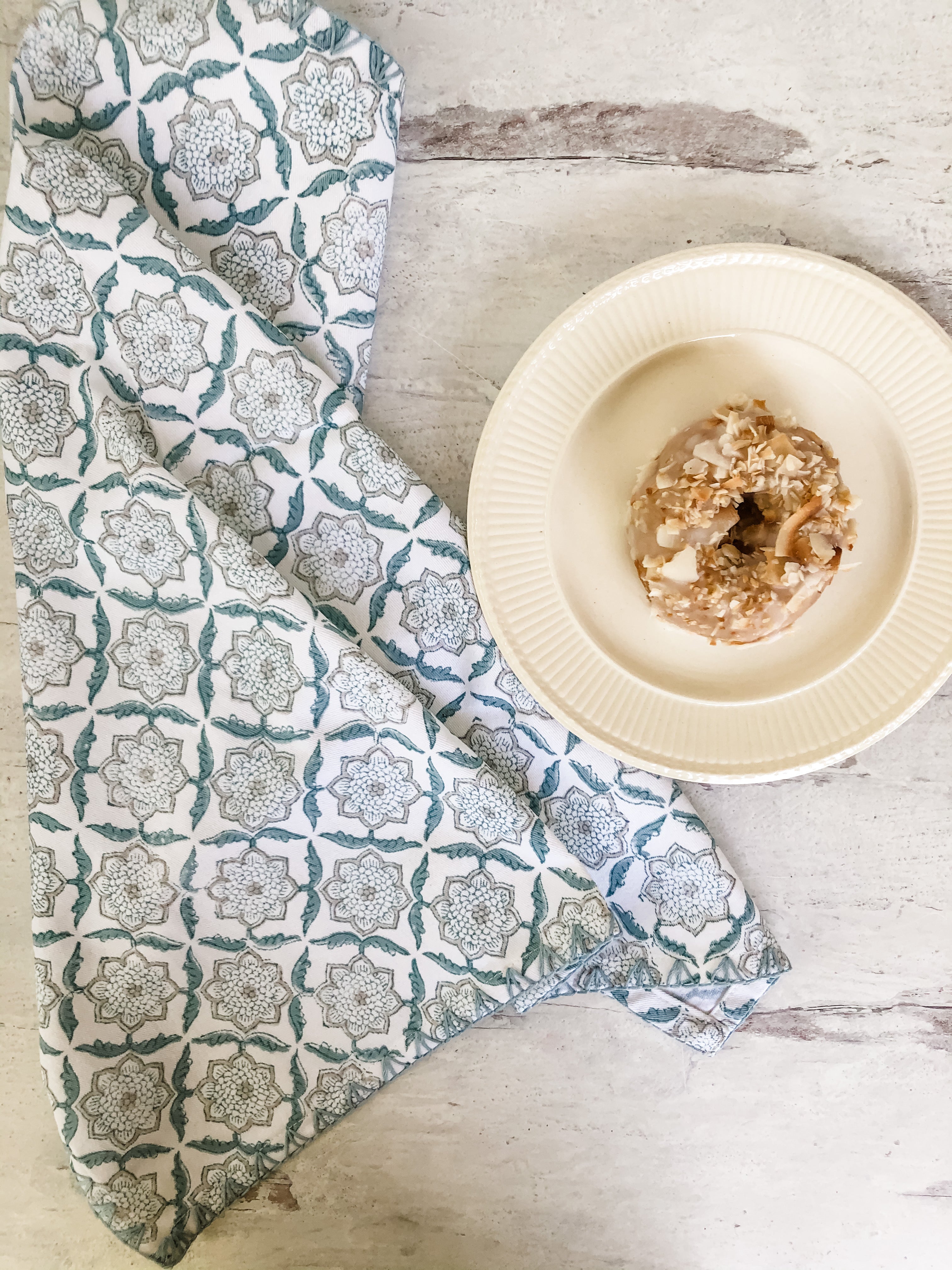 Seraphim Napkins - set of 4 in Athena in Cotton Sheeting