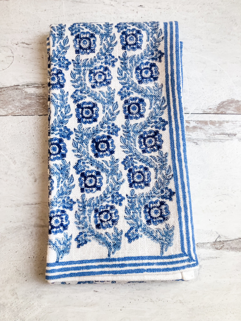 Kitchen Towel in Villa Vaux Grand Blue and White - set of 2