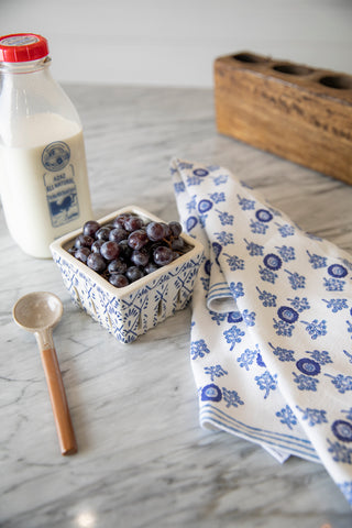 Kitchen Towel in Villa Vaux Petit Blue and White - set of 2
